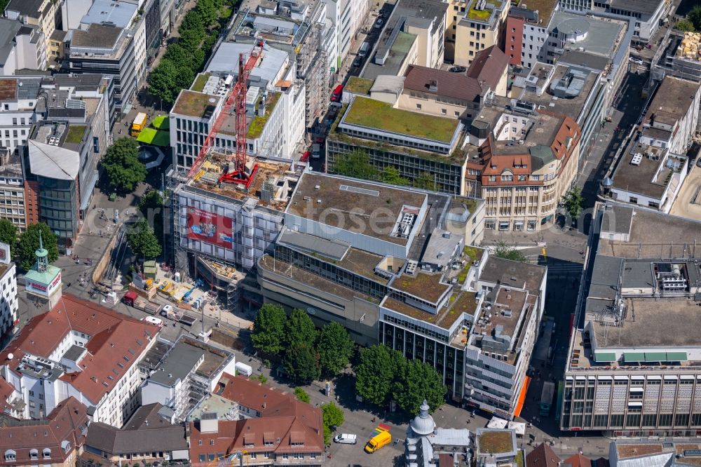 Aerial photograph Stuttgart - Construction site for reconstruction and modernization and renovation of an office and commercial building on Koenigstrasse in Stuttgart in the state Baden-Wurttemberg, Germany
