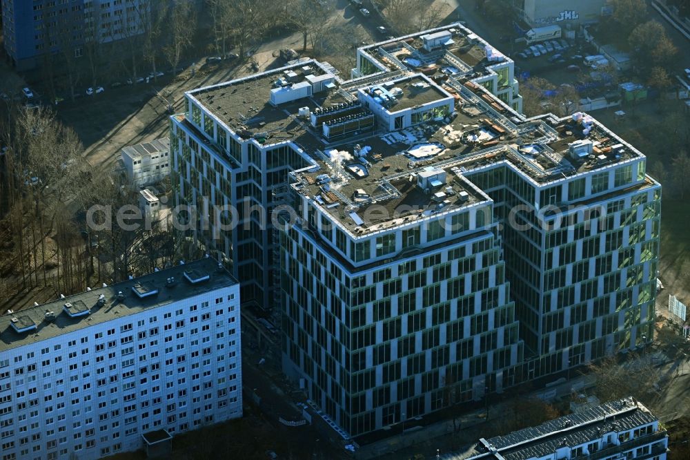 Aerial image Berlin - Reconstruction of the former department store building Kaufhof - Centrum Warenhaus on Hermann-Stoehr-Platz - Koppenstrasse in the district Friedrichshain in Berlin, Germany