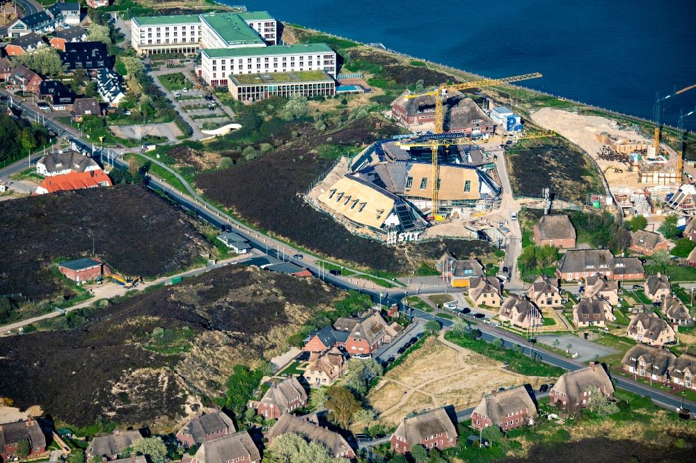 List from the bird's eye view: Reconstruction and revitalization on the extension construction site of the hotel complex Lanserhof in List at the island Sylt in the state Schleswig-Holstein, Germany