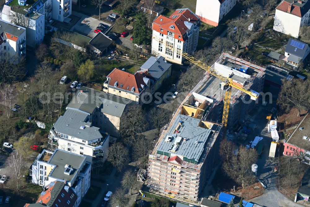Berlin from above - Construction sites for the conversion, expansion and modernization of the school building of Hasengrund-Schule on street Charlottenstrasse in Berlin, Germany