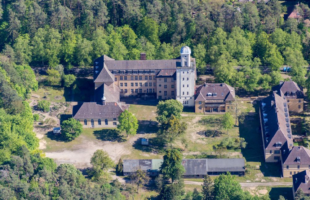 Aerial image Templin - Construction sites for the conversion, expansion and modernization of the school building Joachimsthalsches Gymnasium on street Prenzlauer Allee in Templin in the state Brandenburg, Germany