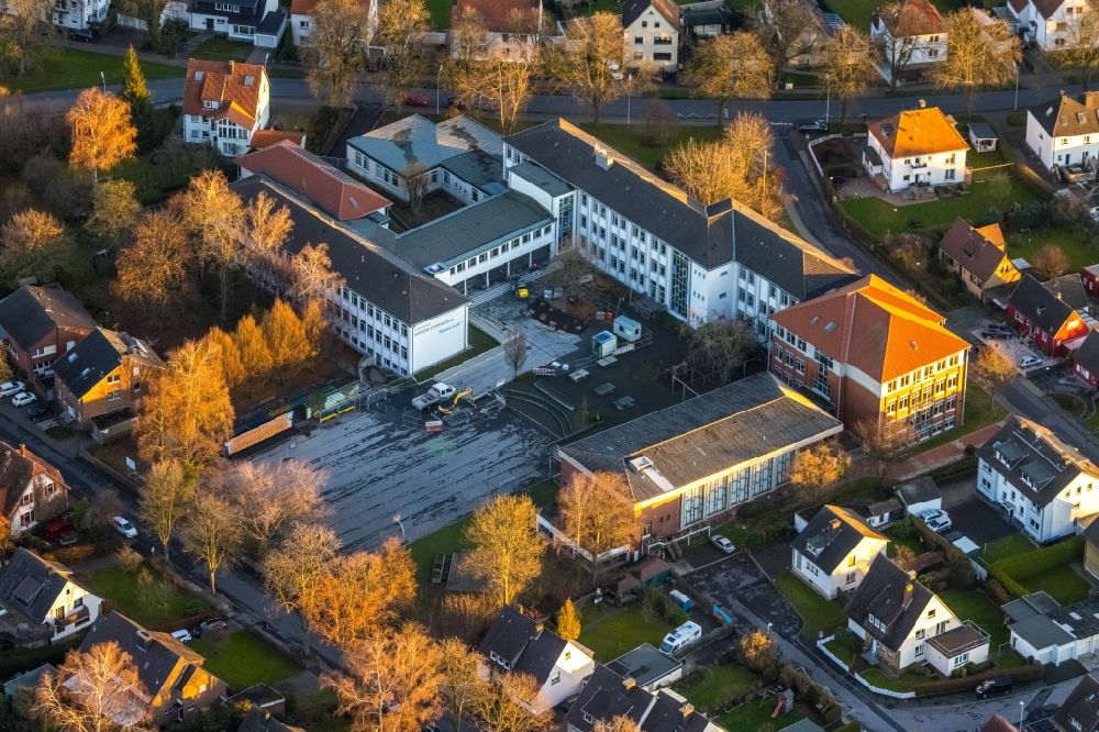 Werl from the bird's eye view: Construction sites for the conversion, expansion and modernization of the school building Marien-Gymnasium in Werl in the state North Rhine-Westphalia, Germany
