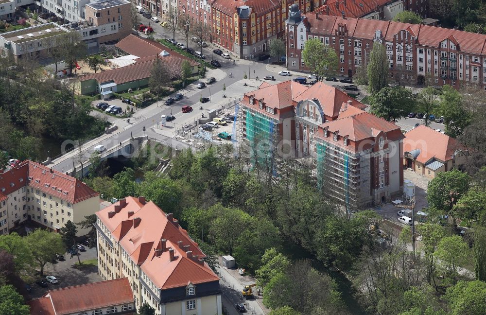 Erfurt from above - Construction sites for the conversion, expansion and modernization of the school building Staatliches Foerderzentrum Erfurt-Mitte Lutherschule Foerderschule on Karlstrasse in the district Andreasvorstadt in Erfurt in the state Thuringia, Germany