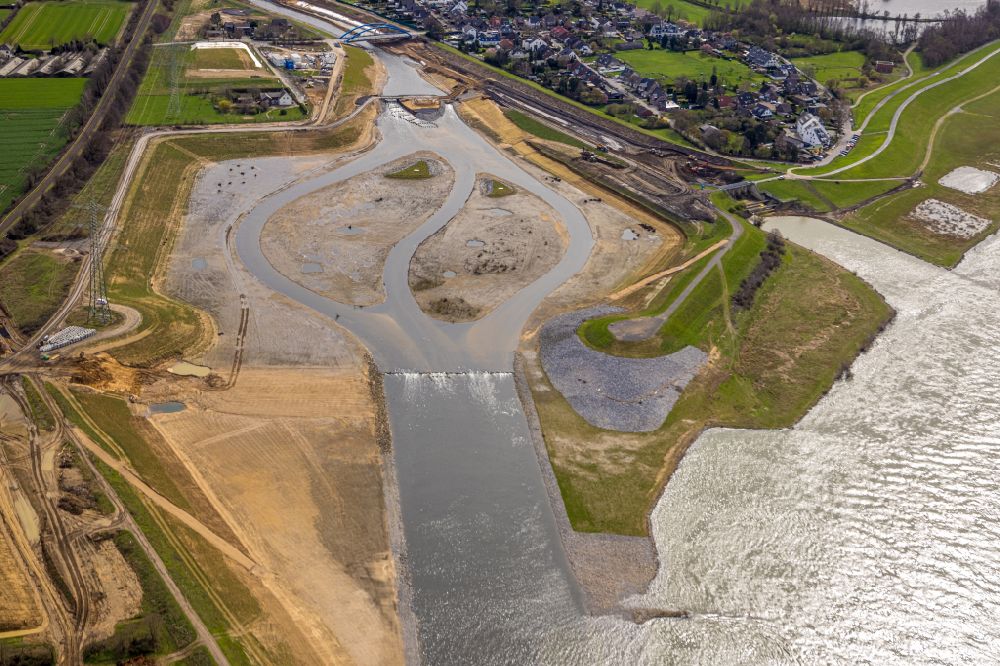 Aerial image Eppinghoven - Conversion - construction site of the Emscher estuary in the Rhine near Eppinghoven in the state of North Rhine-Westphalia