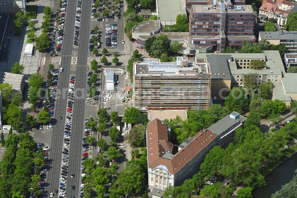 Berlin from above - Construction site for reconstruction and modernization and renovation of an office and commercial building of Gebaeude of TU Berlin - Technische Chemie on street Strasse des 17. Juni in the district Charlottenburg in Berlin, Germany
