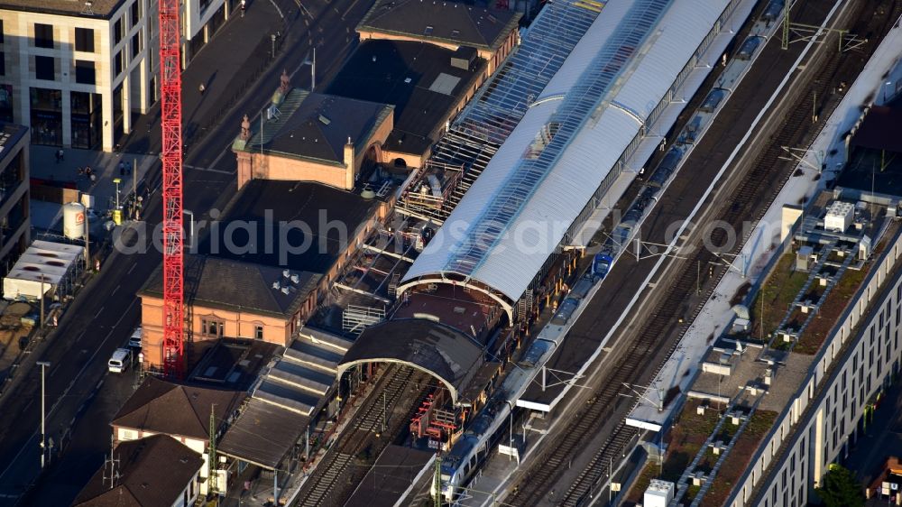 Aerial image Bonn - Track progress and building of the main station of the railway in Bonn in the state North Rhine-Westphalia, Germany