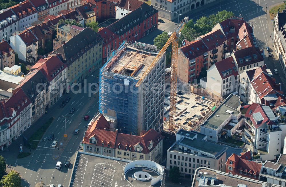 Erfurt from the bird's eye view: Reconstruction and new construction of high-rise building of CHRONICLE - TA-Hochhaus - Chance 4 on street Max-Reger-Strasse in the district Altstadt in Erfurt in the state Thuringia, Germany