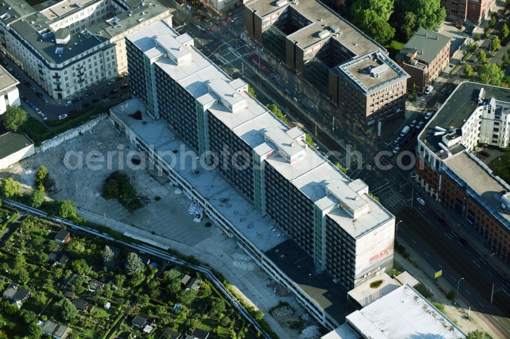 Aerial photograph Leipzig - Reconstruction and new construction of high-rise building Vertical Village Apartments FourLiving on Prager Strasse in Leipzig in the state Saxony, Germany