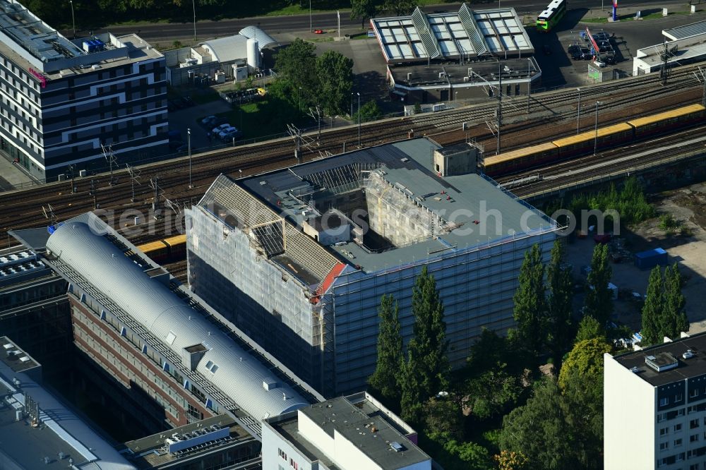 Berlin from the bird's eye view: Reconstruction and renovation of the factory site of the old factory on Julius Pintsch - Gelaende on Andreassstrasse in the district Friedrichshain in Berlin, Germany