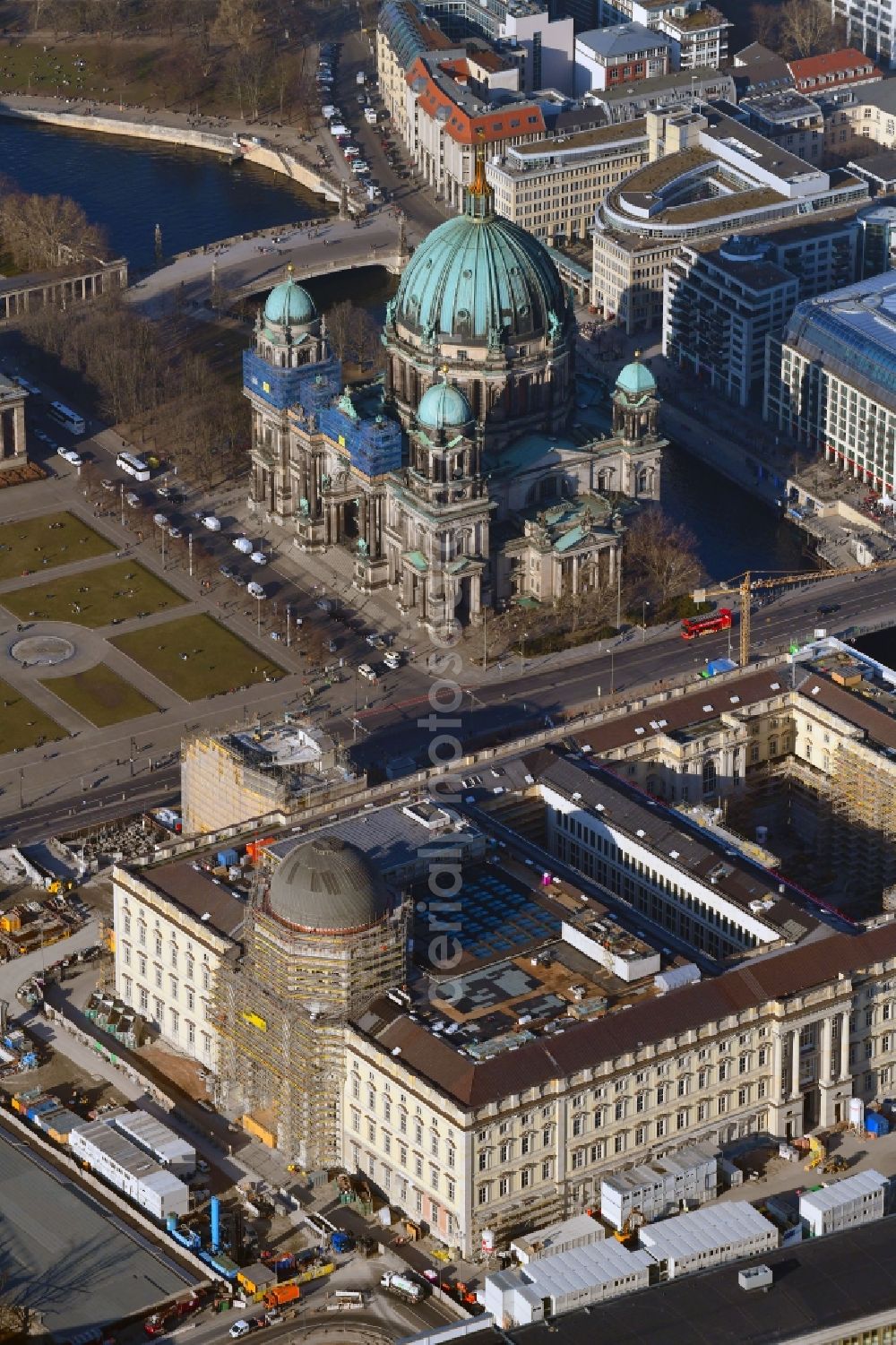 Aerial photograph Berlin - Construction site for the new building the largest and most important cultural construction of the Federal Republic, the building of the Humboldt Forum in the form of the Berlin Palace