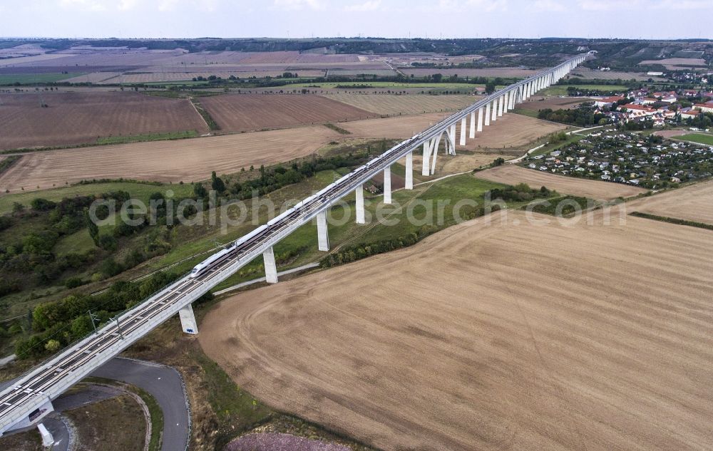 Karsdorf from the bird's eye view: Unstruttal bridge in Karsdorf in Saxony Anhalt. The concrete viaduct is an integral prestressed concrete box girder bridge with continuous beams and arches of the ICE - Rail Line project VDE 8 Deutsche Bahn. Building contractors companies were the ARGE Alpine Bau Germany AG with Berger Bau GmbH after drafts of DB ProjektBau GmbH, Structural Engineering and Schlaich, Berger und Partner and cancer + KIEFER GmbH