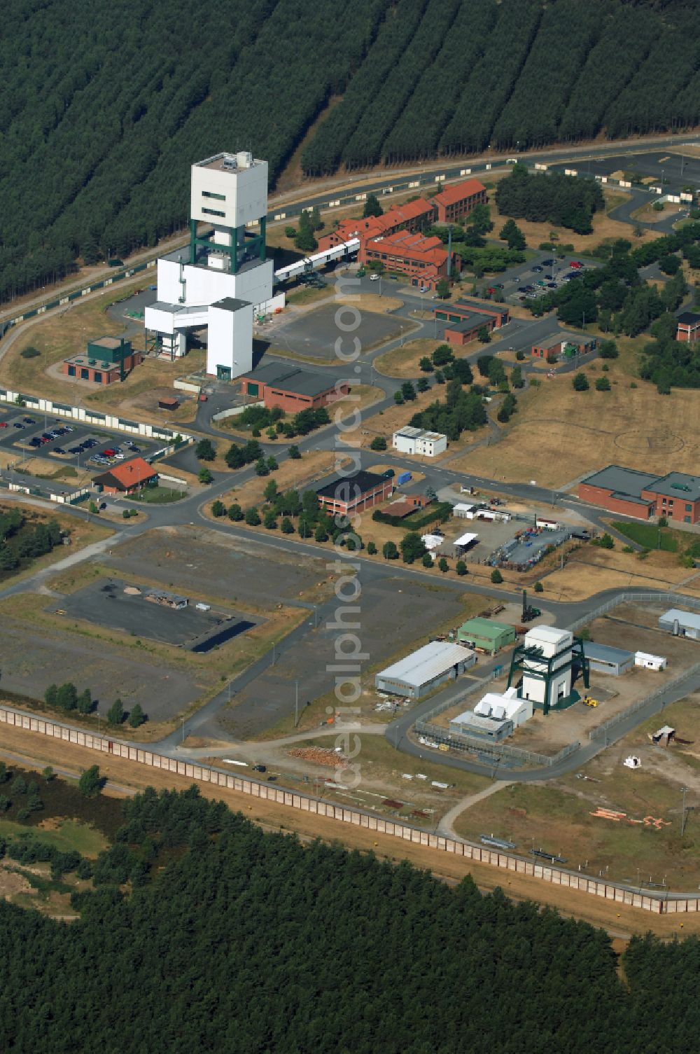 Aerial image Gorleben - Safety fence at the underground storage facility for radioactive waste and fuel rods on street Rottlebener Weg in Gorleben in the state Lower Saxony, Germany