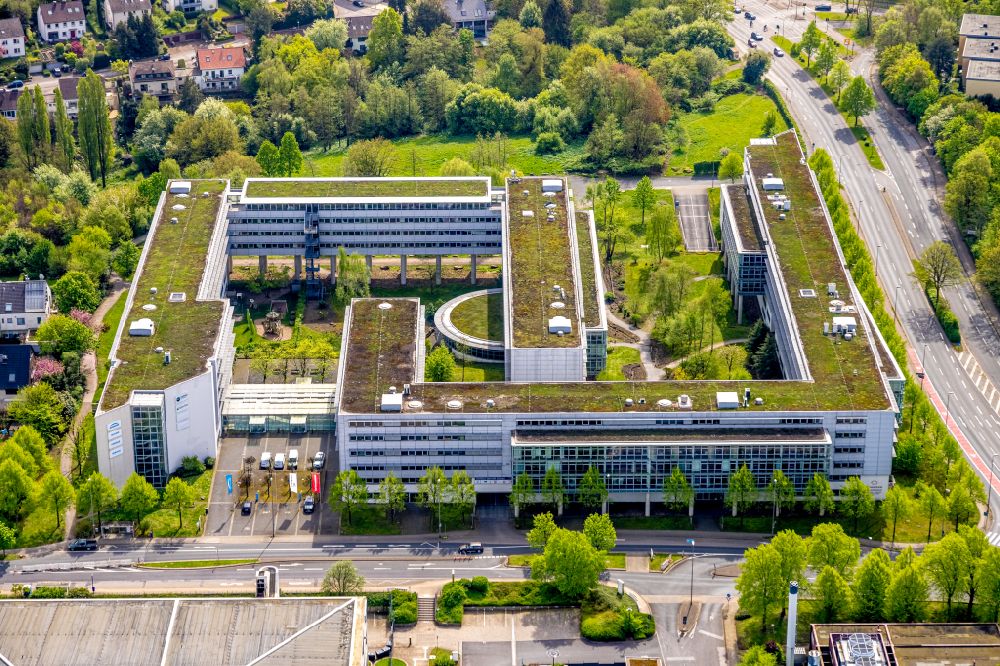 Aerial photograph Essen - Administration building of the company Dussmann Service Deutschland GmbH, MDK and MDS and of Rhenus Automotive Systems GmbH in the district Werden in Essen in the state North Rhine-Westphalia, Germany