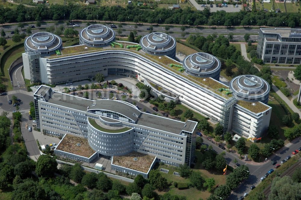 Aerial photograph Frankfurt am Main - Administration building of the company of Air Liquide Global E&C Solutions in Frankfurt in the state Hesse, Germany
