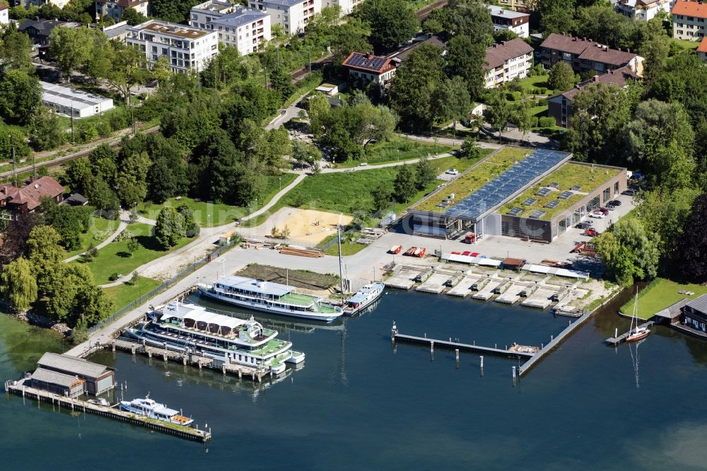 Aerial photograph Starnberg - Administration building of the company of Bayerischen Seenschifffahrt on Ufer of Starnberger Sees in Starnberg in the state Bavaria, Germany