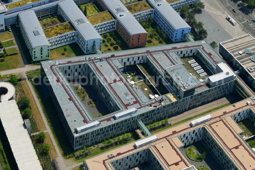 Bonn from the bird's eye view: Administration building of the company Deutsche Telekom on Landgrabenweg in the district Beuel in Bonn in the state North Rhine-Westphalia, Germany