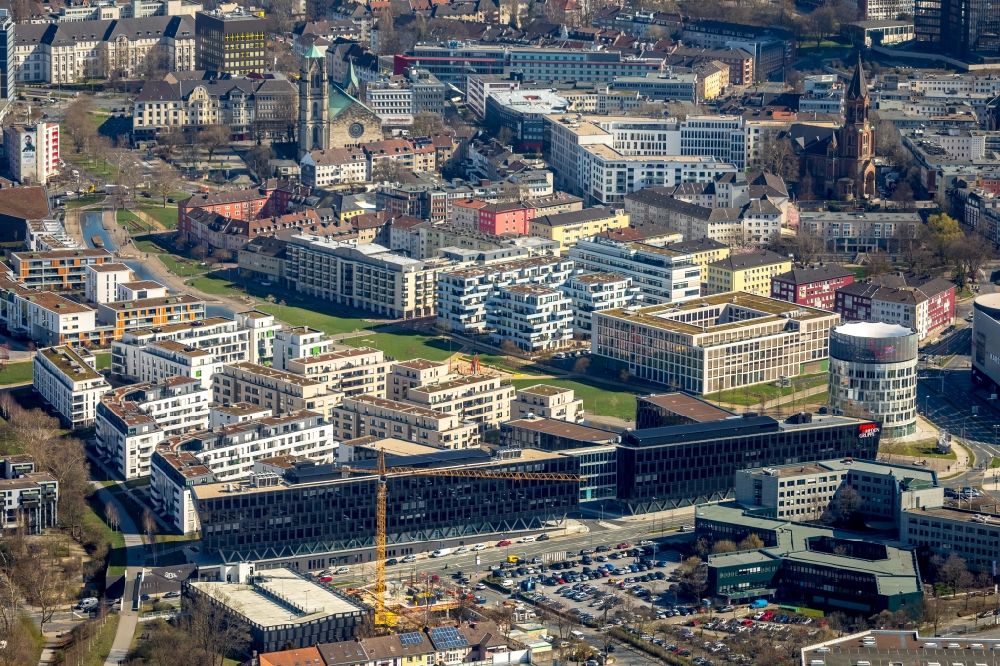 Aerial photograph Essen - Administration building of the company of Funke Mediengruppe on Berliner Platz in Essen in the state North Rhine-Westphalia, Germany