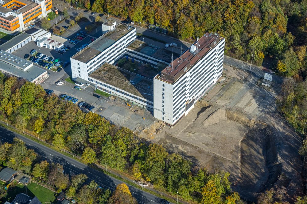 Aerial image Hagen - Administration building of the company Landesbetrieb Information und Technik overlooking the police headquarters in Hagen at Ruhrgebiet in the state North Rhine-Westphalia, Germany