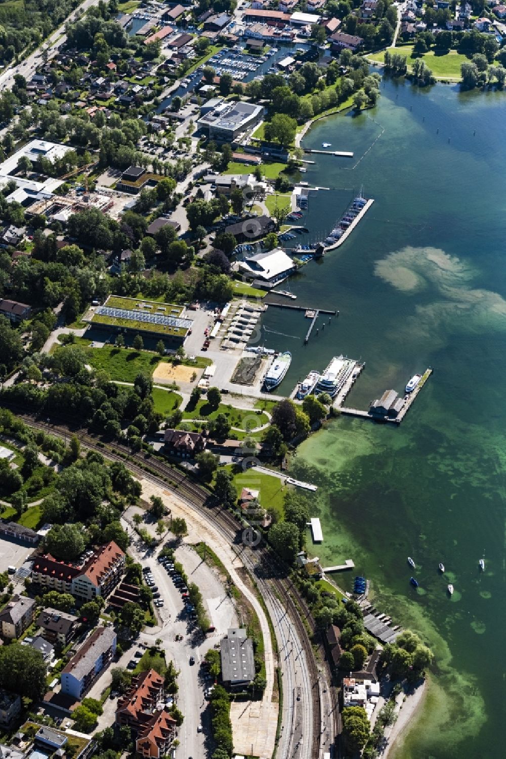 Aerial photograph Starnberg - Administration building of the company of Bayerischen Seenschifffahrt on Ufer of Starnberger Sees in Starnberg in the state Bavaria, Germany