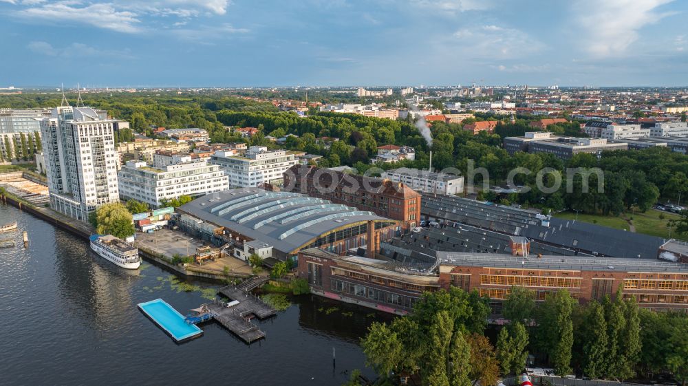 Aerial image Berlin - Building of the indoor arena Arena Berlin in the district Treptow in Berlin, Germany