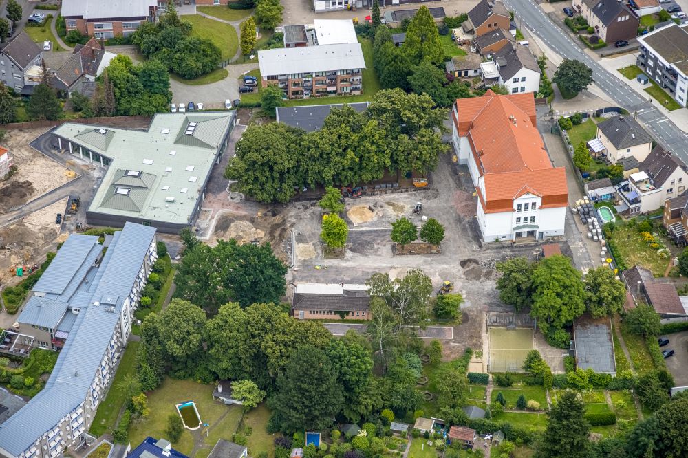 Herringen from the bird's eye view: Building of the event hall Haus der Begegnung in Herringen in the Ruhr area in the state of North Rhine-Westphalia, Germany