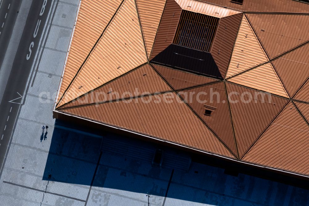 Aerial photograph Lindau (Bodensee) - Building of the indoor arena Inselhalle on street Zwanzigerstrasse in Lindau (Bodensee) at Bodensee in the state Bavaria, Germany