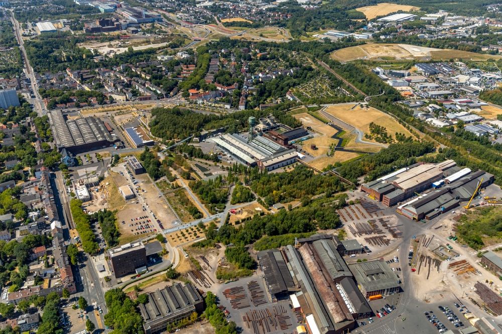 Aerial image Bochum - Building of the event hall of the Jahrhunderthalle Bochum in Bochum in the state of North Rhine-Westphalia. The Jahrhunderthalle is the center of the new Bochum Westpark, with which this inner-city, former industrial area for housing, culture, recreation and trade is developed