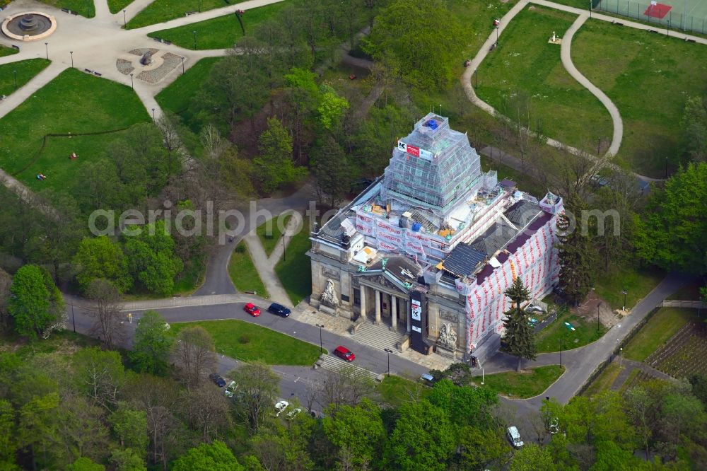 Zgorzelec from above - Freestanding supported facade on the construction site for the gutting and renovation and restoration of the historical building Oberlausitzer Memorial Hall in Park Andreja Blachanca in Zgorzelec in the Voivodeship of Lower Silesia, Poland