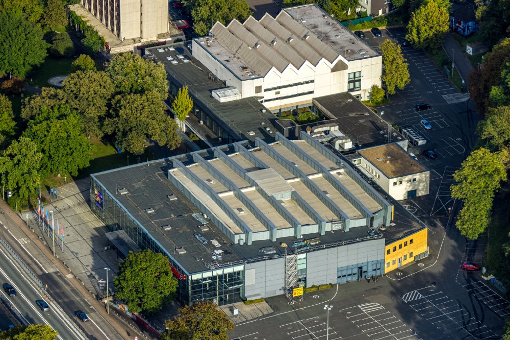 Aerial image Siegen - Building of the indoor arena Siegerlandhalle in the district Fischbacherberg in Siegen on Siegerland in the state North Rhine-Westphalia, Germany