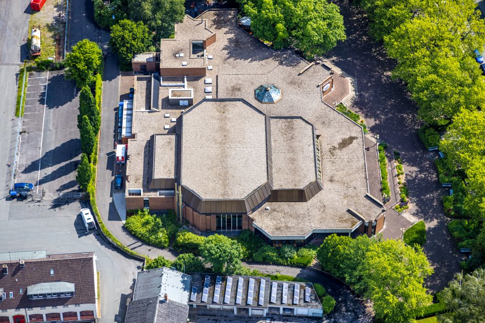 Werl from the bird's eye view: Event hall town hall in Werl in the federal state of North Rhine-Westphalia, Germany