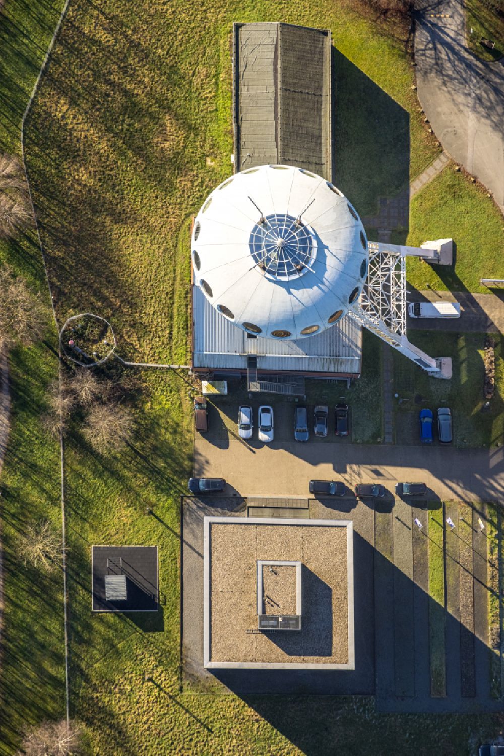 Brambauer from the bird's eye view: Building of the event room Colani-Ufo of the LUeNTEC-Technologiezentrum Luenen GmbH on the street Am Brambusch in Brambauer in the Ruhr area in the state of North Rhine-Westphalia, Germany
