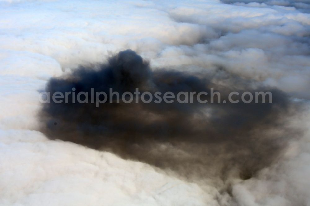 Aerial photograph Riesa - Weather situation with cloud formation and black combustion residues in a closed covering layer of high fog over Riesa in the state Saxony, Germany