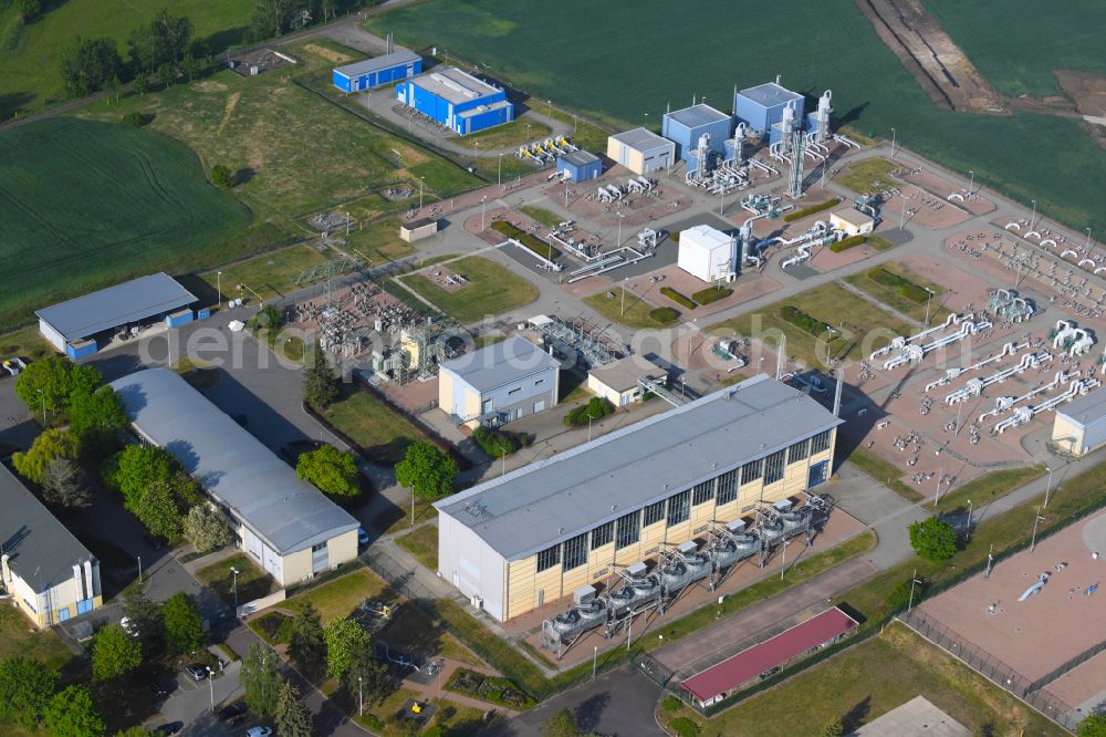 Peißen from above - Compressor stadium and pumping station for natural gas in the underground gas storage facility Katharina on the street Gronaer Weg in Peissen in the state Saxony-Anhalt, Germany