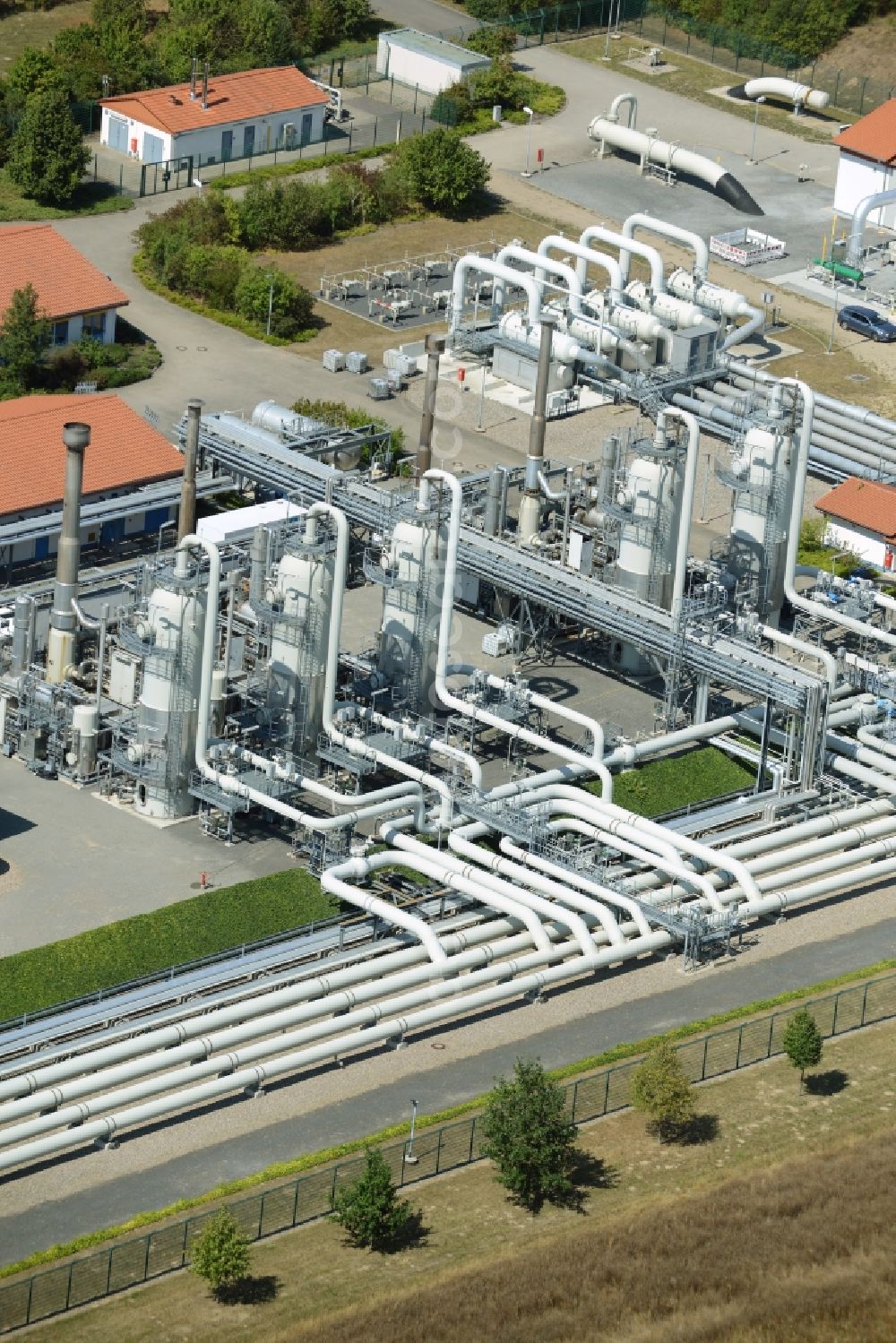 Aerial photograph Mallnow - Compressor station and pumping station for Erdgasder GASCADE Gastransport GmbH in Mallnow in Brandenburg