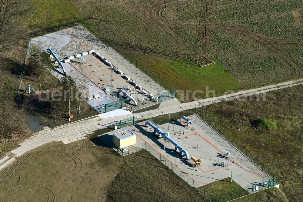 Aerial image Börnicke - Compressor Stadium and pumping station for natural gas of company ONTRAS on street Am Kiefernweg in Boernicke in the state Brandenburg, Germany