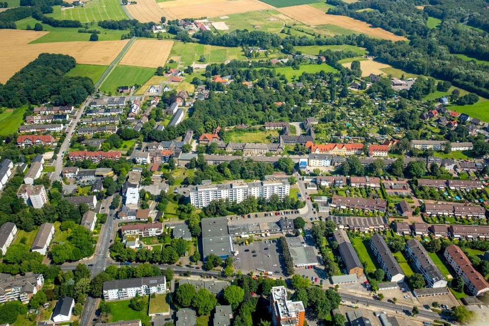 Aerial photograph Gladbeck - Expiration of the former colliery settlement Mallet & Iron Gladbecker Zweckel colliery between the mallets road, Iron road and Bohnekamp street in Gladbeck in North Rhine-Westphalia