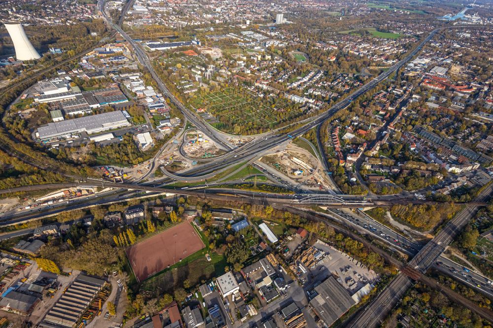 Aerial image Herne - Traffic flow at the intersection- motorway A 42 - A43 of Emscherschnellweg in Herne in the state North Rhine-Westphalia