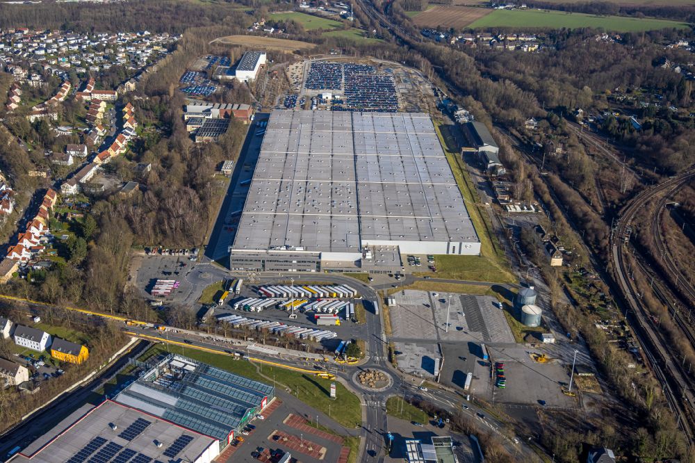 Langendreer from above - Building complex of the distribution center and logistics center Opel Warehouse on Oesterheidestrasse in Langendreer in the Ruhr area in the state of North Rhine-Westphalia, Germany