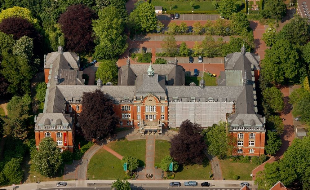 Aerial image Recklinghausen - View of the administration building of the AOK in Recklinghausen in the state of North Rhine-Westphalia