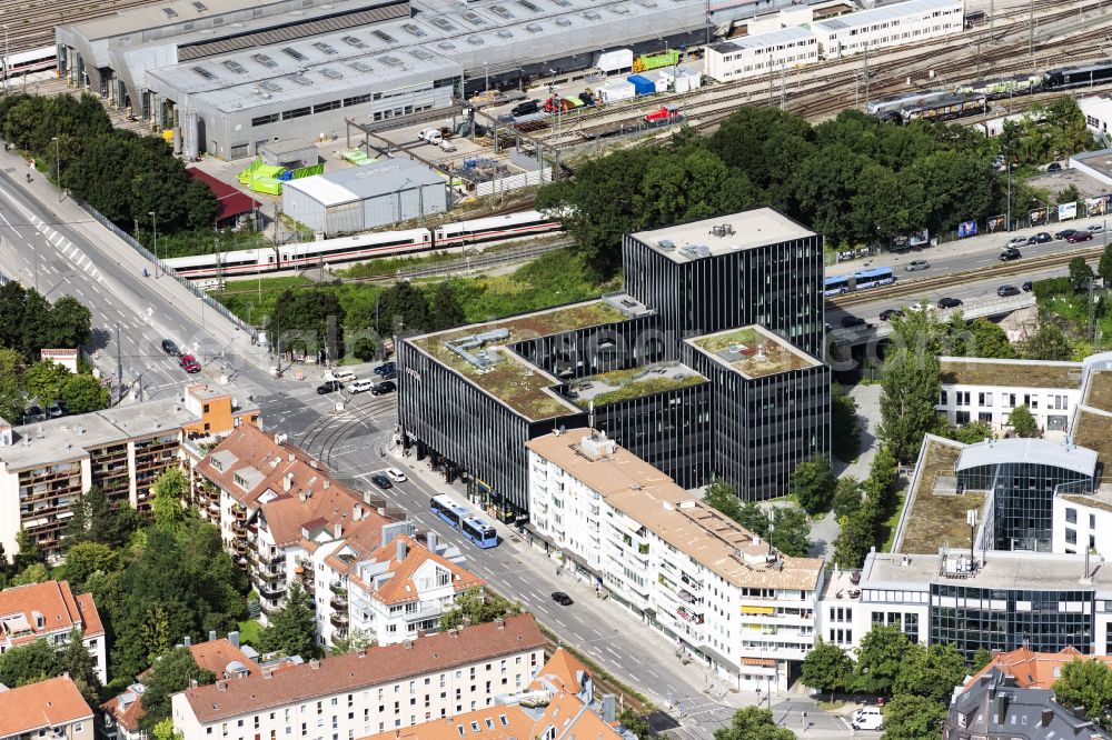 Aerial photograph München - Administrative building and office complex in Munich in the state Bavaria, Germany