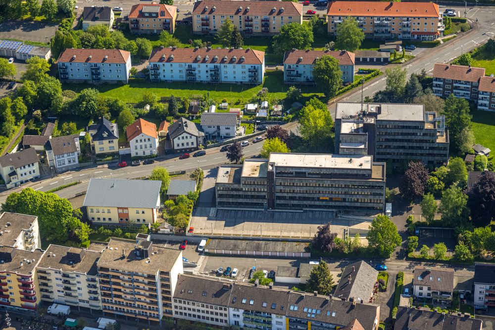Aerial image Arnsberg - Administrative building of the State Authority Tax office on street Rumbecker Strasse in the district Wennigloh in Arnsberg at Sauerland in the state North Rhine-Westphalia, Germany