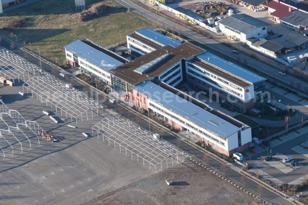 Aerial photograph Landau in der Pfalz - Banking administration building of the financial services company Sparkasse Suedliche Weinstrasse in the district Queichheim in Landau in der Pfalz in the state Rhineland-Palatinate, Germany