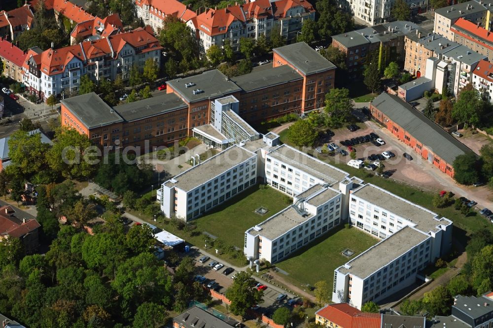 Halle (Saale) from above - Administrative building of the State Authority Bundesagentur fuer Arbeit (BA) on Regensburger Strasse in the district Paulusviertel in Halle (Saale) in the state Saxony-Anhalt, Germany