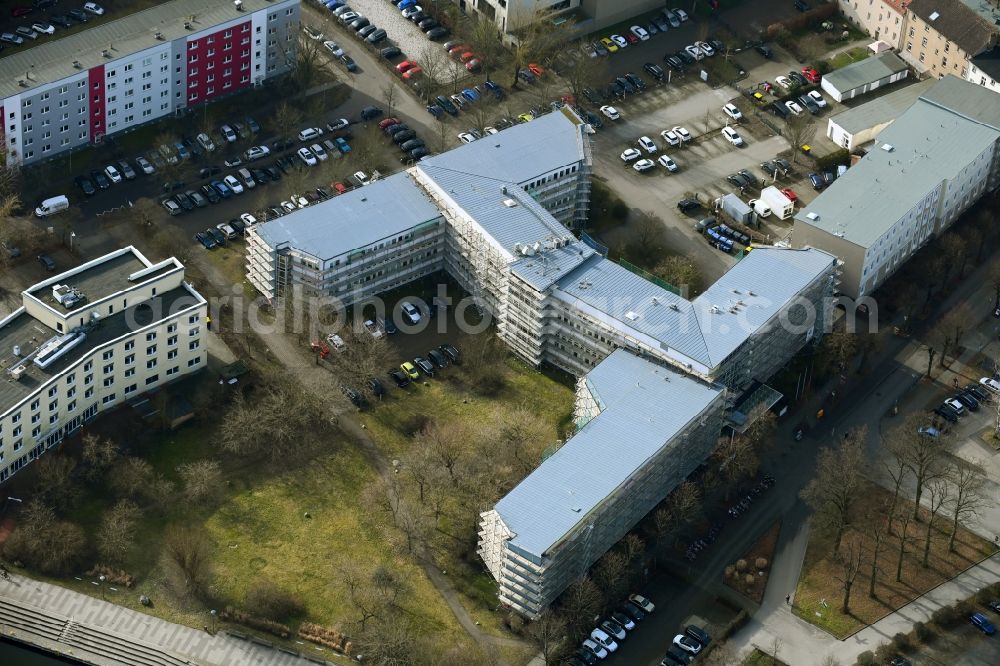 Aerial photograph Oranienburg - Administrative building of the State Authority Landratsamt Oberhavel on street Adolf-Dechert-Strasse in Oranienburg in the state Brandenburg, Germany