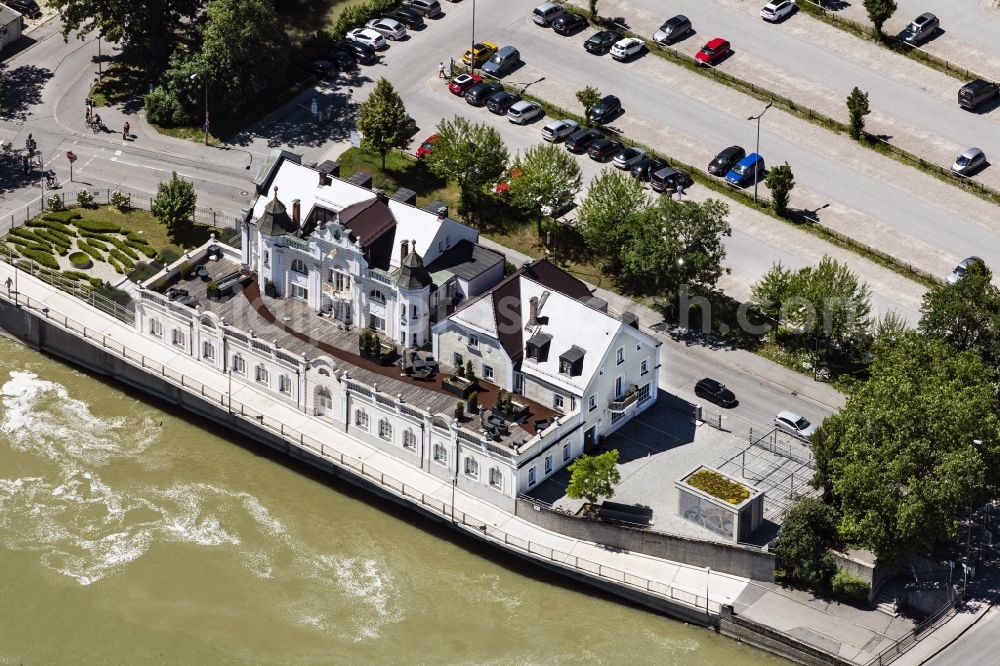Landshut from the bird's eye view: Administrative building of the State Authority Notar Christian Steer in Landshut in the state Bavaria, Germany