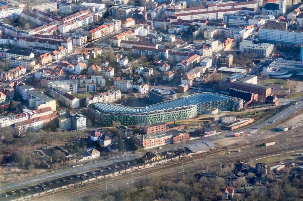 Aerial image Dessau - Administrative building of the State Authority UBA Umweltbundesamt on place Woerlitzer Platz in Dessau in the state Saxony-Anhalt, Germany