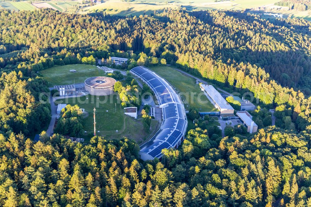 Überlingen from the bird's eye view: Administrative building of the State Authority Zweckverband Bodensee-Wasserversorgung Sipplinger Berg in Ueberlingen in the state Baden-Wurttemberg, Germany