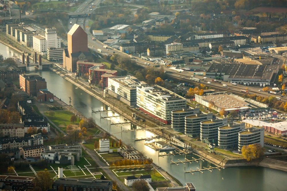 Aerial image Duisburg - Administration building of WDR television, the health insurance Novitas BKK and the police department at the yavht harbour Marina in Duisburg in the state North Rhine-Westphalia