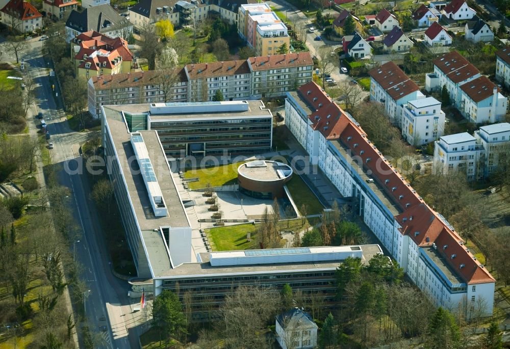 Erfurt from the bird's eye view: Administrative building of the State Authority Thueringer Ministerium fuer Migration, Justiz und Verbraucherschutz, Thueringer Ministerium fuer Bau, Landesentwicklung und Verkehr and Thueringer Ministerium fuer Bildung, Jugend und Sport in Erfurt in the state Thuringia