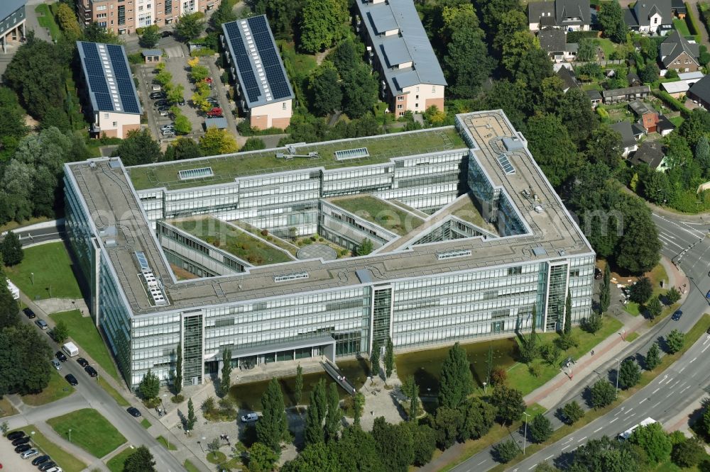 Aerial photograph Hamburg - Office and administration buildings of the insurance company Deutsche Rentenversicherung Nord on Friedrich-Ebert-Donm in the district Farmsen - Berne in Hamburg, Germany